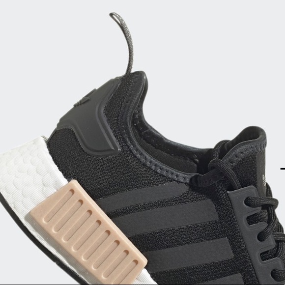 adidas NMD R1 Black Carbon - Picture 5 of 8